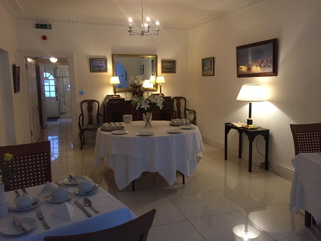 Norfolk House Hotel เมเดนเฮด ภายนอก รูปภาพ